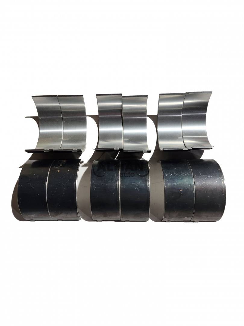 Cuzineti R4 biela Saviem Romlag