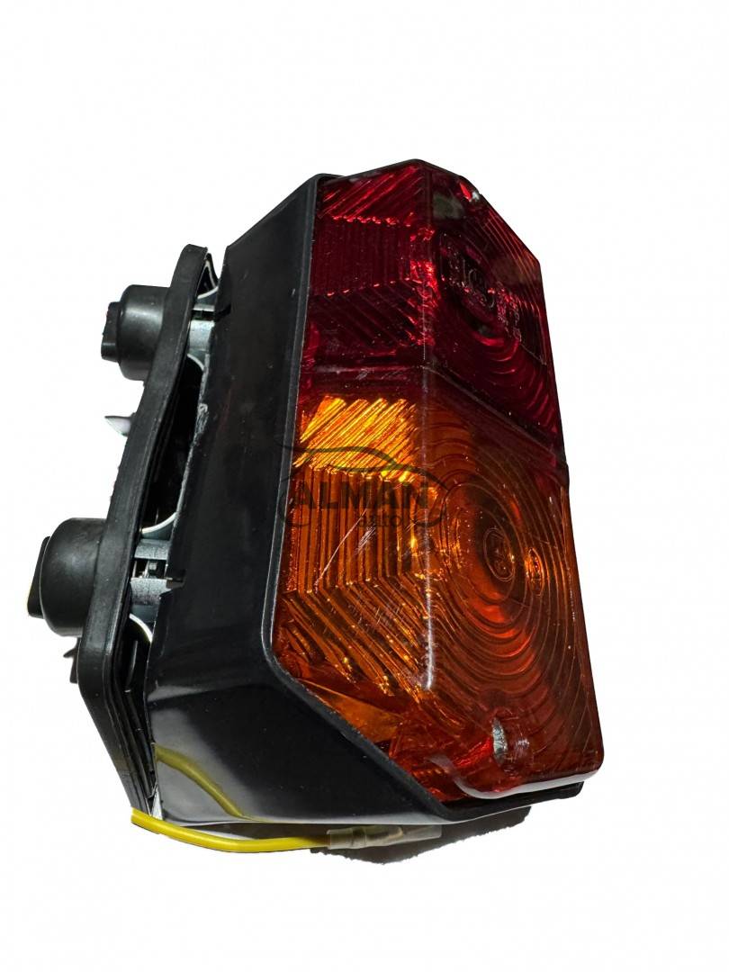 Lampa stop si semnalizare Tractor U650 dreapta